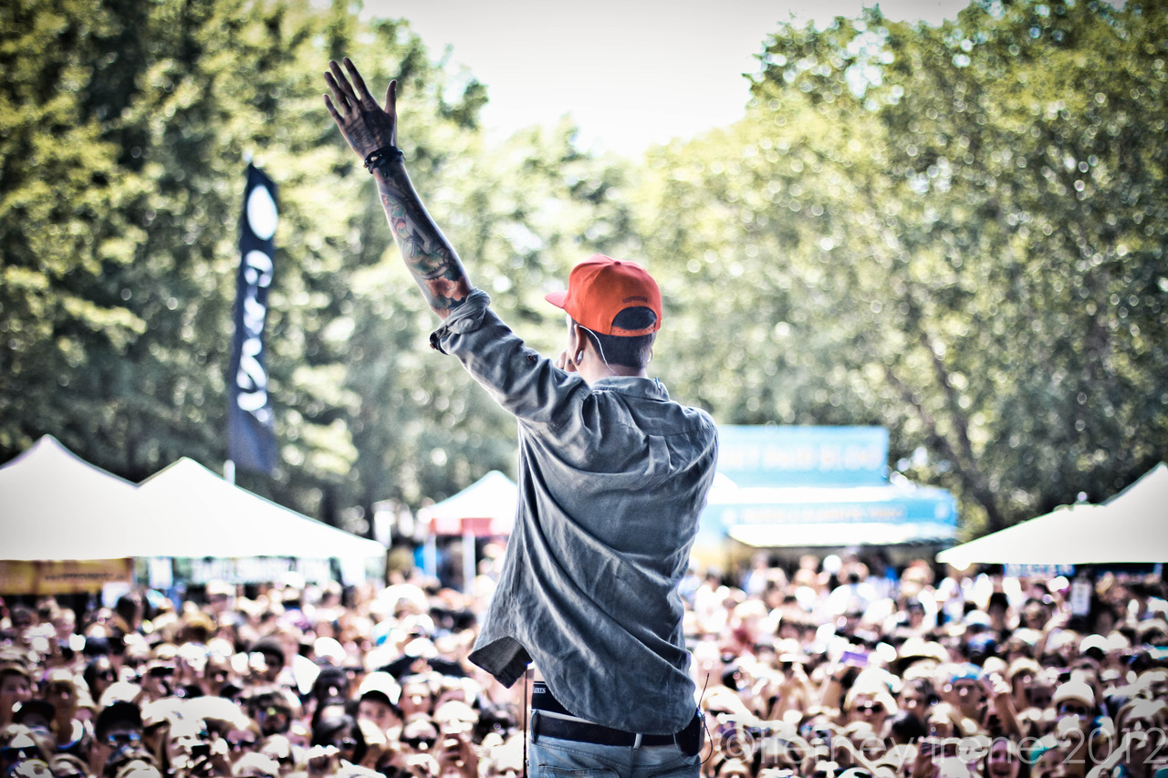 barricademusicpress:  T. Mills Print Giveaway! To Enter:-Reblog-Follow Us Simple