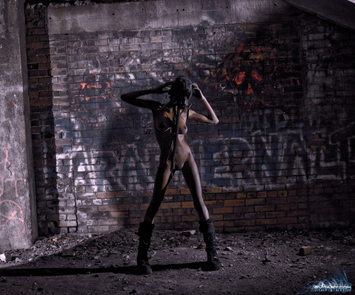 gasmaskgirls:  25 by ~cedezjonez