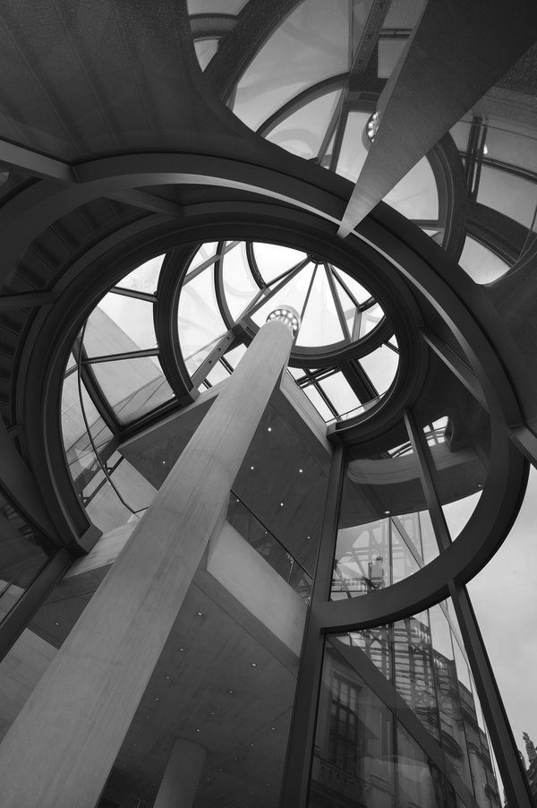 fiore-rosso:  filippo brandini photography | deutsches historishes museum. 
