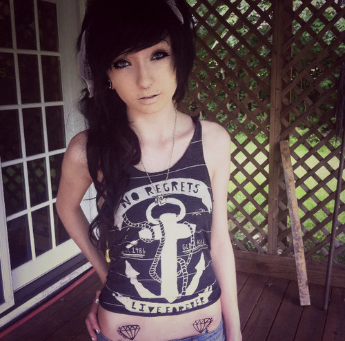purrlikeaslut:  click the + for more like this!! 