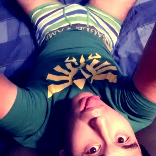 freakishlytallhomosexual:Good Morning :-)