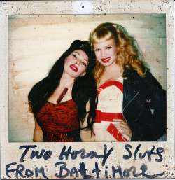 vintagegal:  Susan Tyrrell and Traci Lords