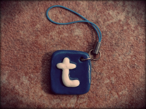 llorameunputorio:  corresinmiraratras:  :’D me quedo hermoso  hermoso!  