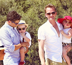 moonchild30:  Neil and David with Harper and Gideon - August 2, 2012  