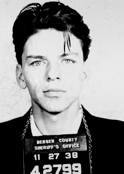 fuckyeahthevoice:  Even in a mug shot it