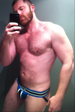brown-hat:  I bet he smells *amazing* 