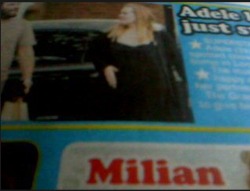 The First Photo Where You See That Adele Is Pregnant.