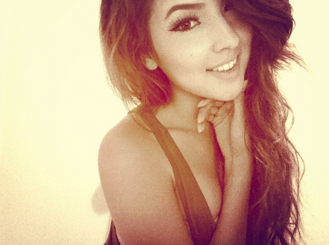 thatlindagirrrl:  Gorgeous lady. 