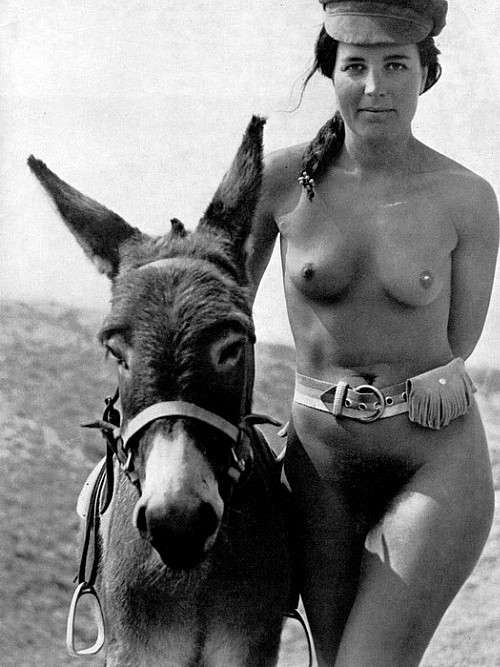 http://nudevintage.tumblr.com/post/28652451946