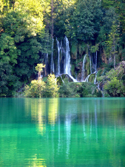 chasingshadowss:  Croatia 2009 (by BALT BALT)