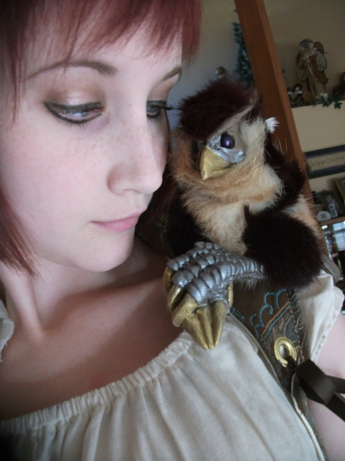 somelikeitblue:  Tobias and I are so ready for the Renaissance Festival to begin.  Why does it have to wait until September?!  Probably because it’s the month of my birthday — too fitting. Now I just have to decide what to wear — one of my normal