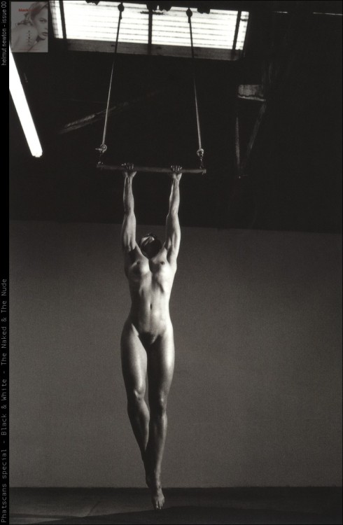 Lisa Lyon photo by Helmut Newton
