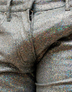 spookypuke:  whyiamtellingyouaboutit:  Only a few days ago was I asking where the photo of the boner in the Dior Homme SS ‘06 glitter jeans was and here it is.  a photo of my soul 