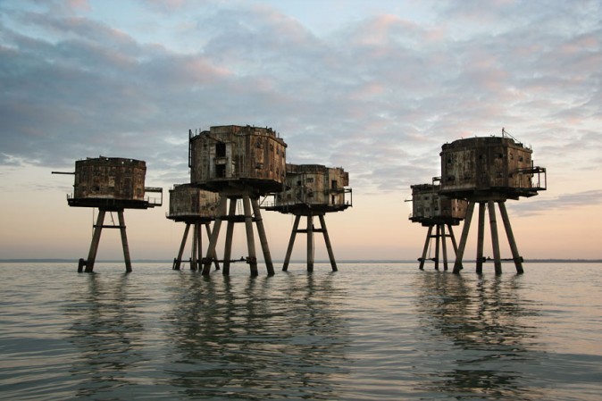 arruku: I’ve never seen a place IRL that looks as close to a Myst age than this. Maunsell