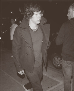 thorland-deactivated20120921:  Harry last night  