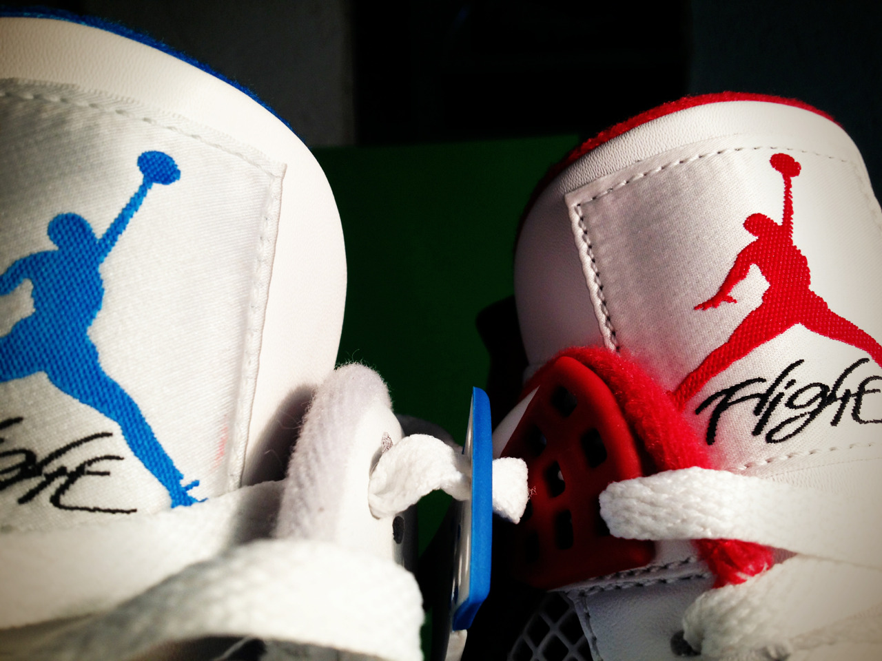 thatswaggedoutmuthafucka:  click here to follow one of the dopest blogs on tumblr !