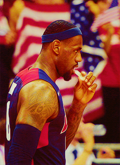 fuckyeahteamlbj:  USA vs. Lithuania 