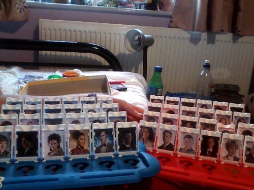 thatoneweirdfilmmajor: riseuplikeangels: carahla: Guess WhoLock anyone? Now I just need someone to p