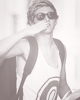 hhoran:  little niall things↳ sunglasses 