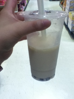 AND AGAIN I FORGOT. Green tea with boba~