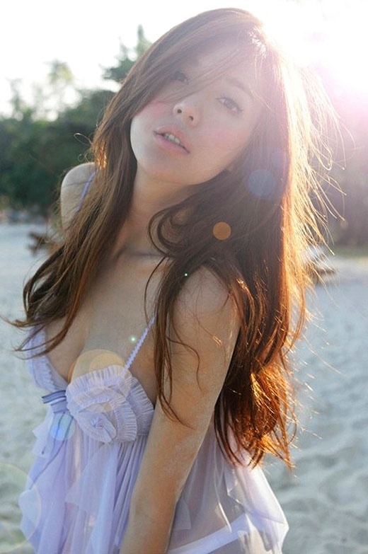 okinny:  光をいっぱい浴びた美少女たちのフェチ画像まとめ２／すももちゃんねる