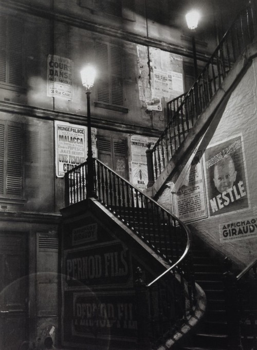luzfosca:  Brassaï Staircase in the rue Rollin, 1933-1934 Thanks to realityayslum 