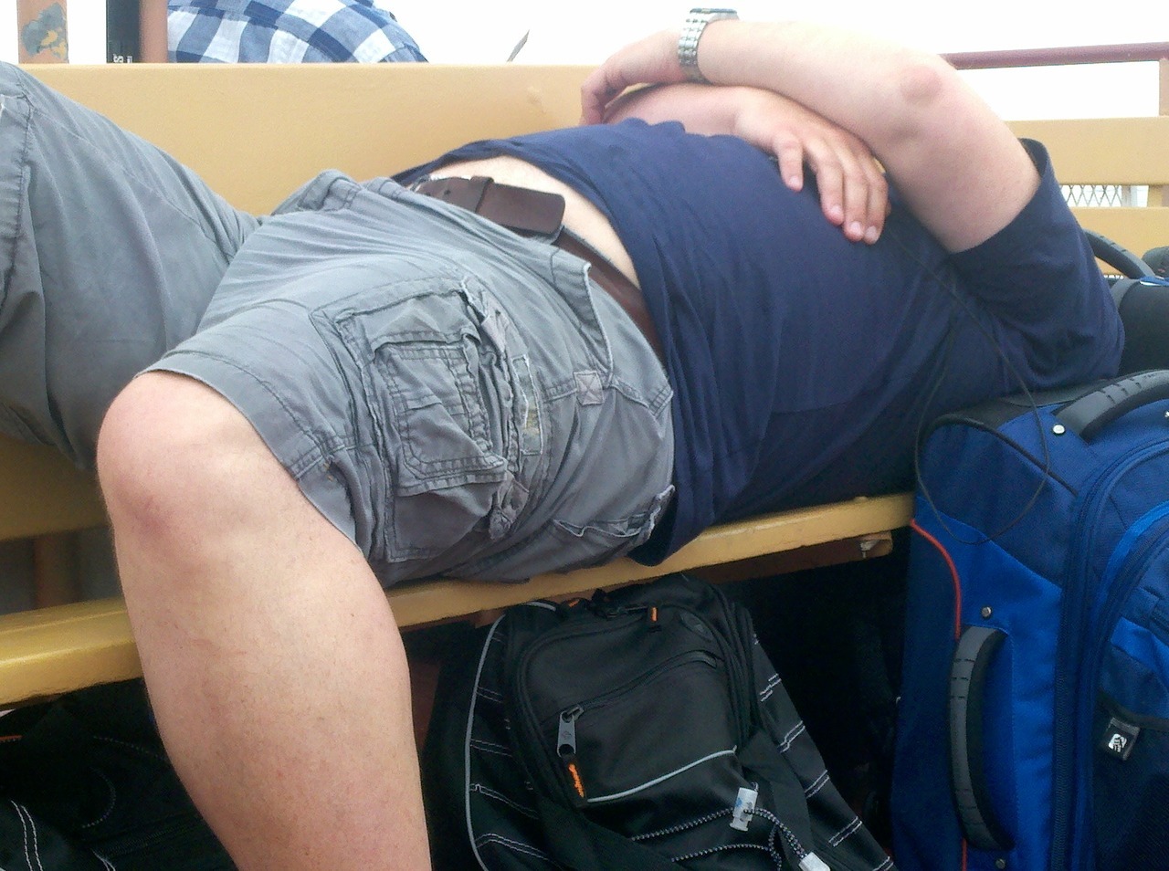 superbears:  INVITING CHUNKY DUDE
