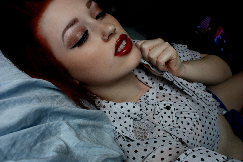 aman-duh:  Dark. 