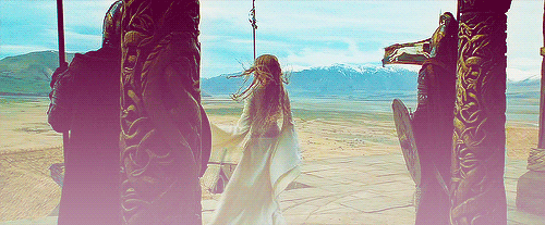 hobbit:“When I first looked on her and perceived her unhappiness, it seemed to me that I saw a white