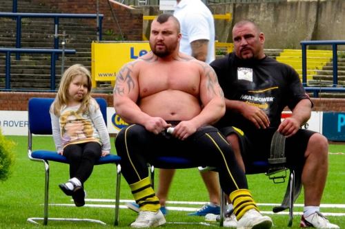 Porn Pics alwayshornybear:  powerlifter Eddie Hall