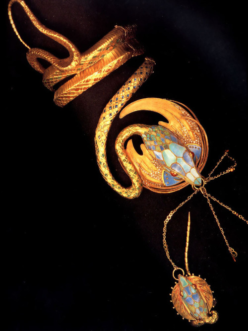 surrealappeal:Alphonse Mucha, Serpentine Bracelet with Ring, 1899. Gold enamel, rubies, and diamonds