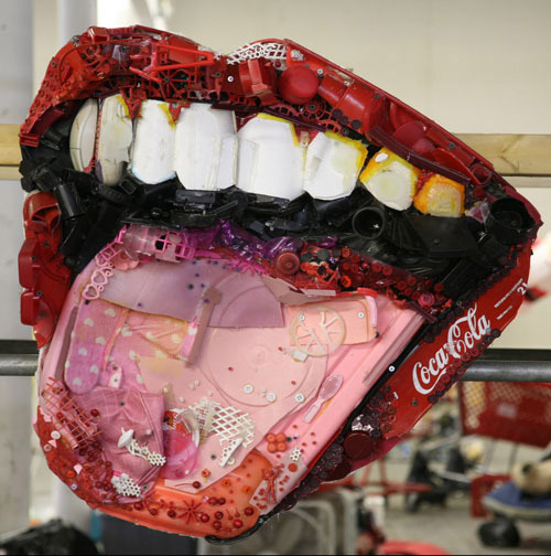 shinyslingback:  TOM DEININGER. http://www.tomdeiningerart.com/works.html