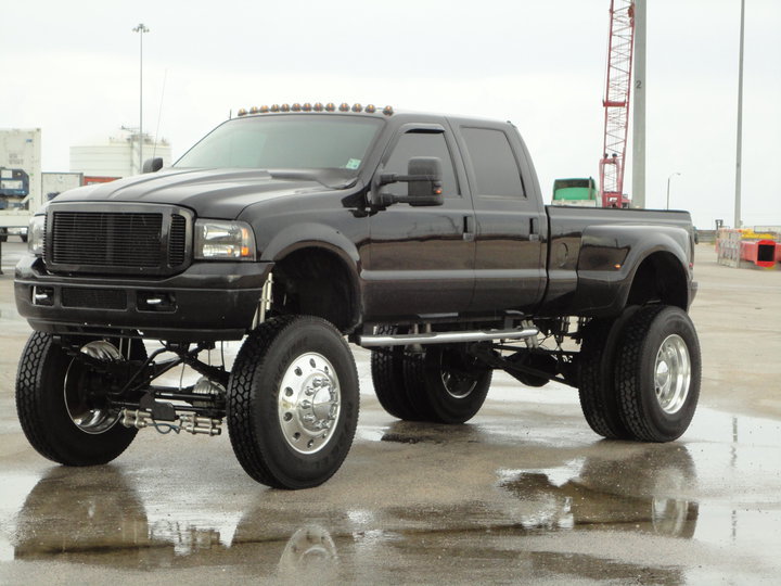 taming-the-open-road:  That’s sick as hell