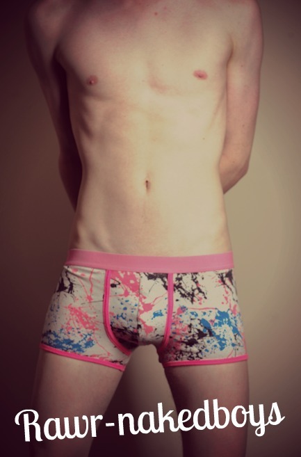 rawr-nakedboys:  Update: New blog logo and a new background color for the blog.  