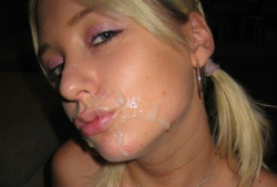 Pampussy:i Lick It Off And Then Lets Kiss Blondie ;-)@Pampussy 