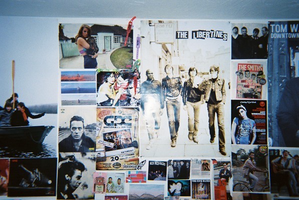 spanish-saharas:  poster wall  