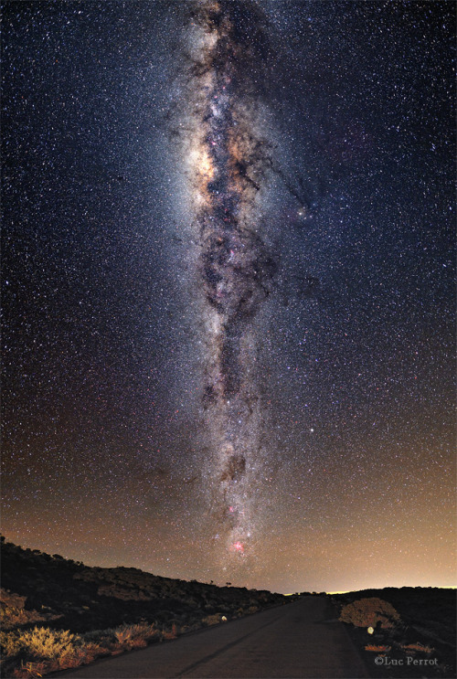ikenbot: Volcano Road to The Milky Way The Milky Way seen from the volcano road in Reunion Island.