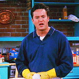 rachelsgreen:  Chandler Bing and his facial expressions 
