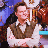 rachelsgreen:  Chandler Bing and his facial expressions 