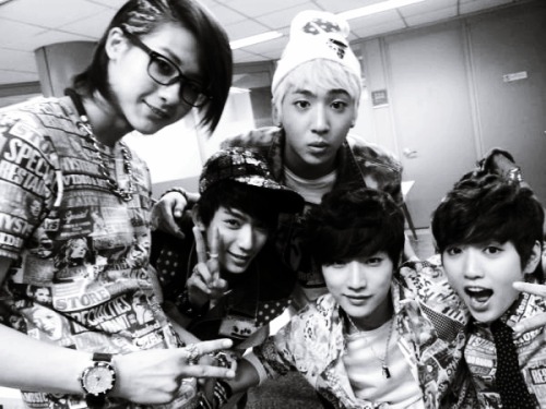 B1A4 and more.