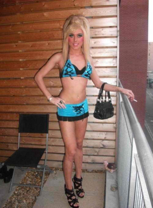 sissydonna:  intosexyfems:  rocknrolla-daddy:  sexy trap !!  she’s ready to service men   Where Boys Will Be Girls
