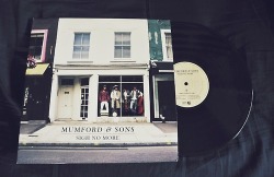 spenceralthouse:  Mumford and Sons&lt;3