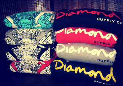 thatswagglife:  CLICK HERE FOR A DOPE , SWAG BLOG ! ^.^ 