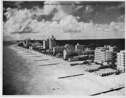 1951 South Beach Ocean front looking south from 43rd Street