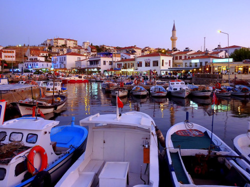 vacilandoelmundo:Bozcaada, Turkey