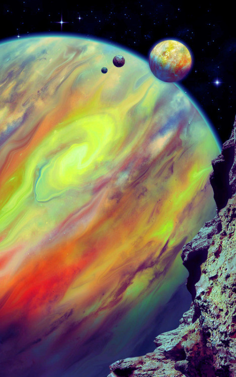 Gravitational Beauty
