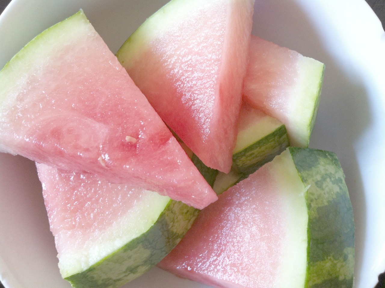 lemonwaters:  und-erwater:  v-anilladaisys:  v-anilladaisys: i don’t like watermelon