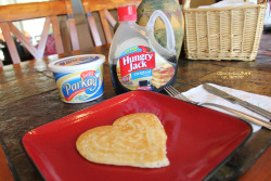 canon-couture:  my mommy made heart shaped pancakes for breakfast! haha they were so good ;b 