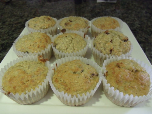  Healthy (and easy!) Oatmeal Muffins Sometimes there is just nothing better than a muffin with you