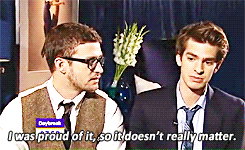 the-amazing-bambi-man:   flop musician Andrew Garfield. (x)   